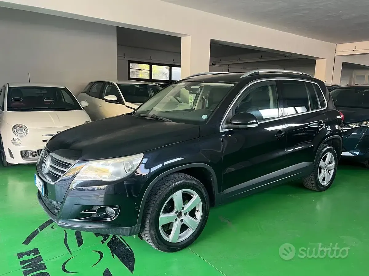Usata VW Tiguan Trendline 140 CV (102 kW) 2009 Nero SUV