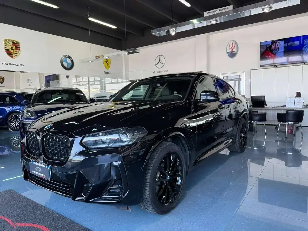 Usata BMW X4 Shadowline 190 CV (139 kW) 2024 Nero SUV
