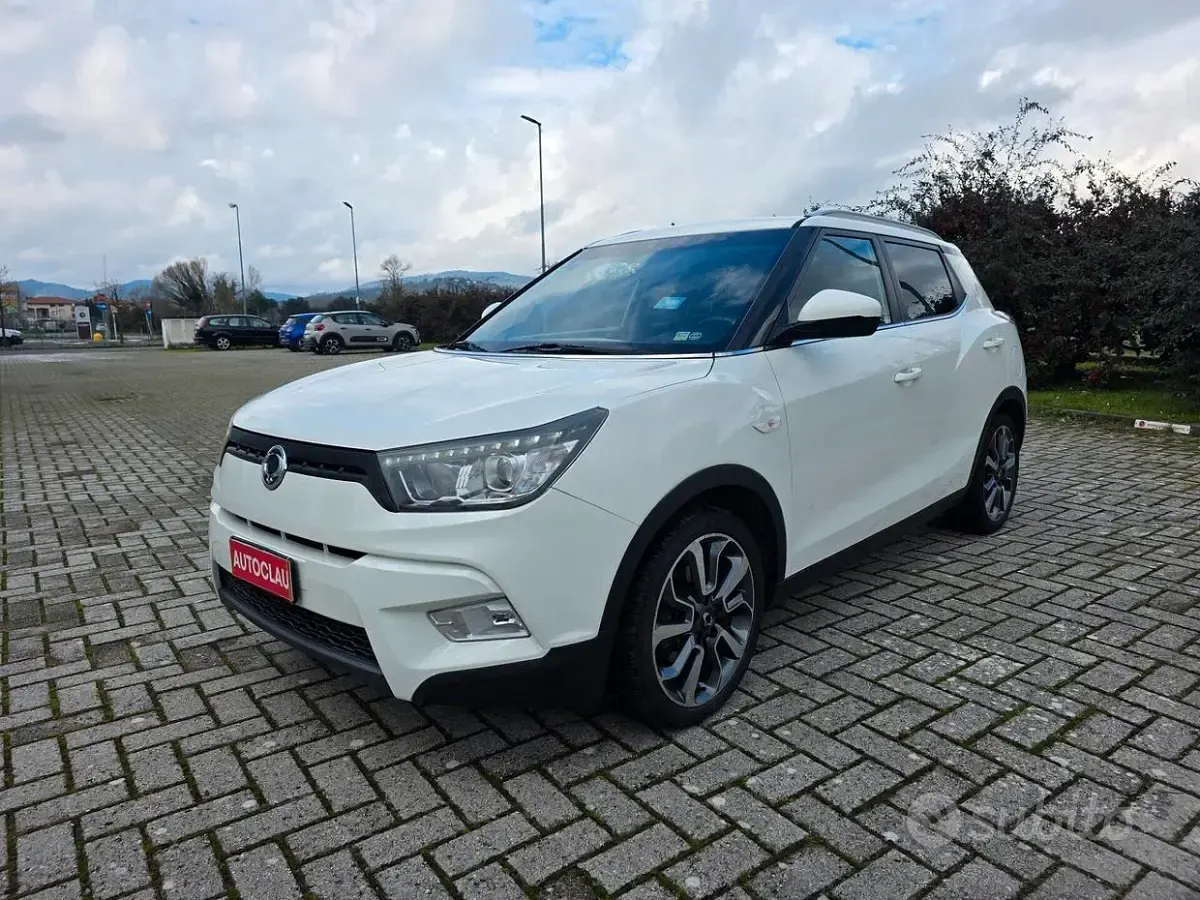 Usata SsangYong Tivoli 128 CV (94 kW) 2015 SUV