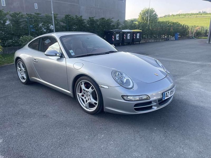 Usata Porsche 911 Carrera S 355 CV (261 kW) 2005 Argento Coupé