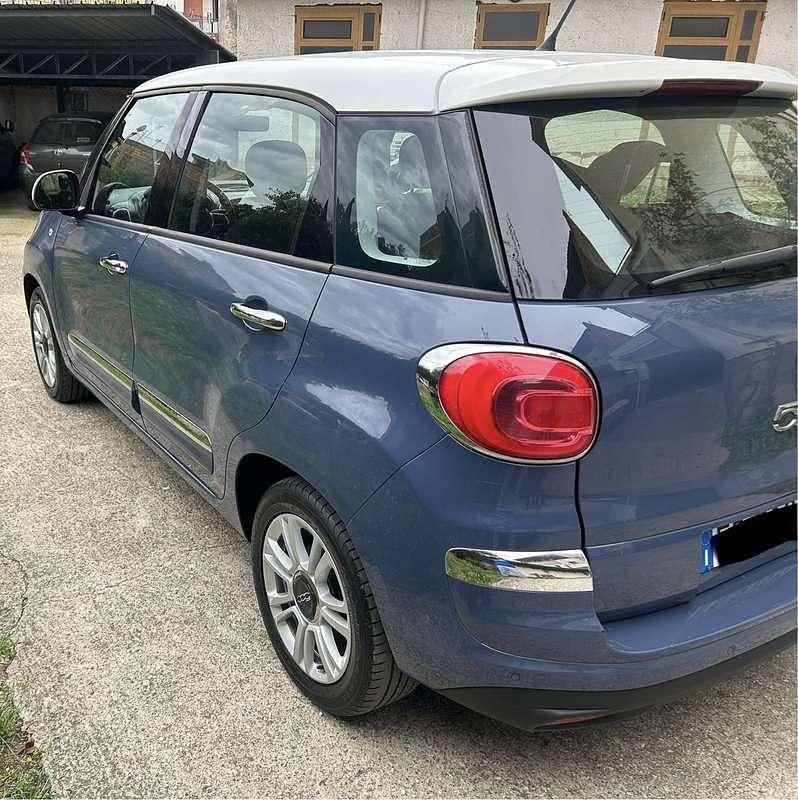Usata Fiat 500L Lounge 95 CV (69 kW) 2018 Blu/azzurro Monovolume