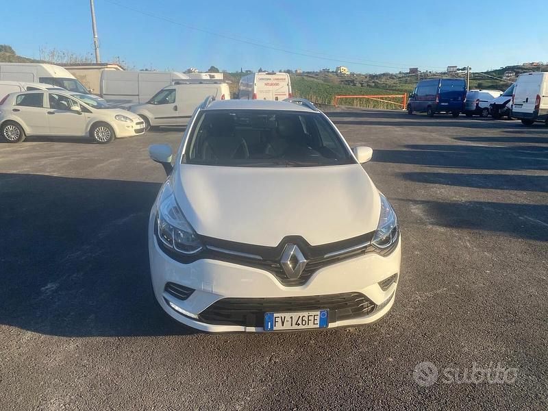 Usata Renault Clio IV Life 90 CV (66 kW) 2019 Bianco Berlina