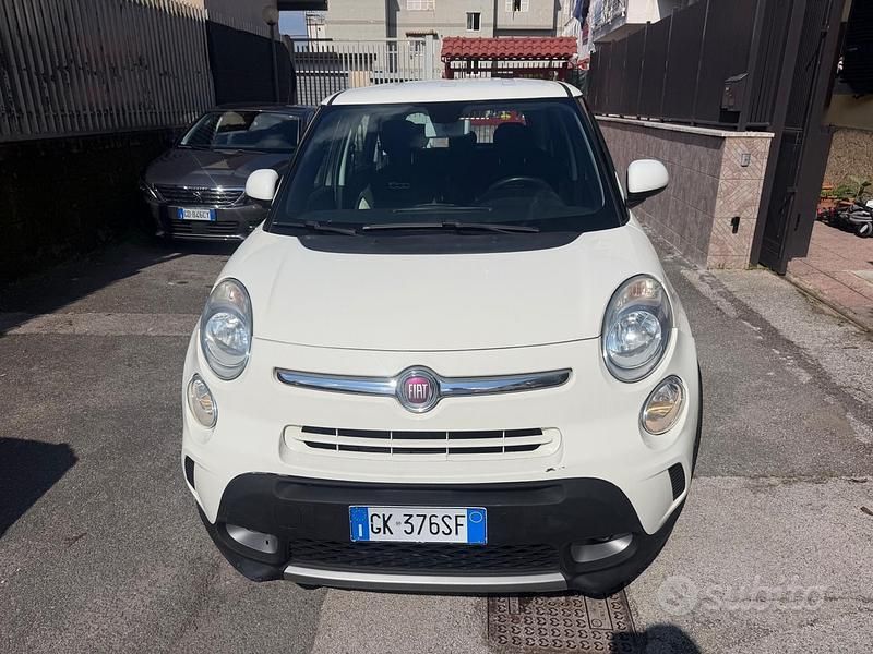 Usata Fiat 500L Trekking 95 CV (69 kW) 2015 Bianco Monovolume
