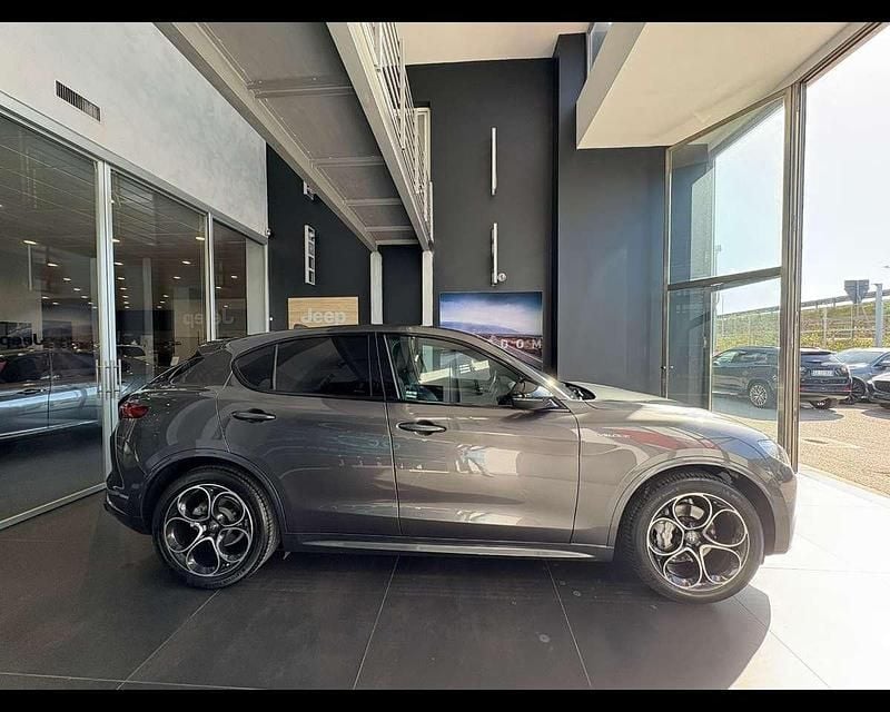 Usata Alfa Romeo Stelvio Veloce 209 CV (153 kW) 2022 Generico SUV