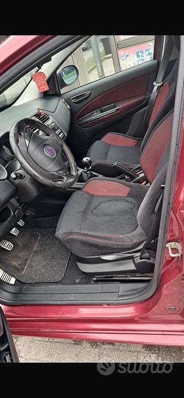 Usata Fiat Bravo 80 CV (58 kW) 2007 Rosso Utilitaria