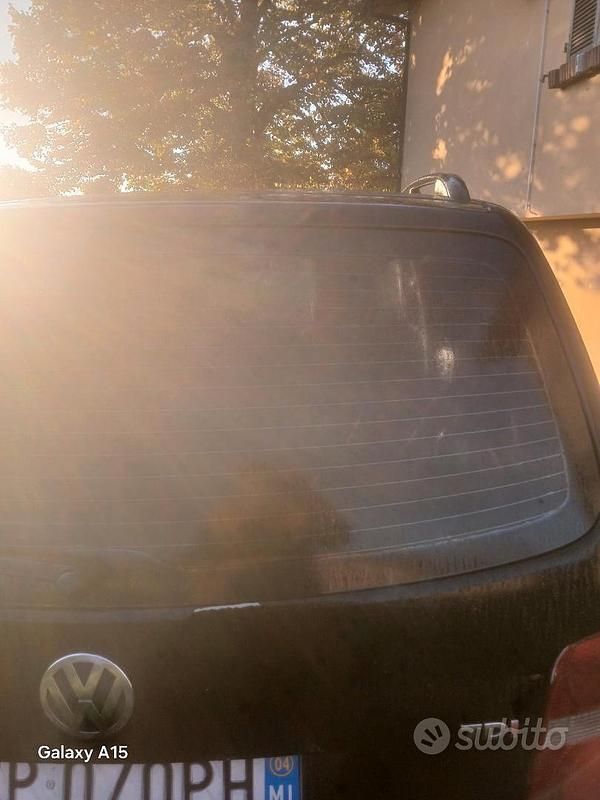 Usata VW Touran 101 CV (74 kW) 2004 Nero Monovolume