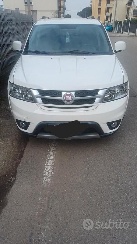 Usata Fiat Freemont 170 CV (125 kW) 2015 Bianco SUV