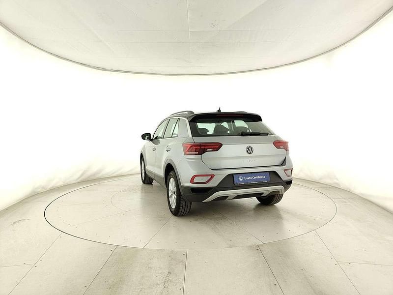 Usata VW T-Roc Life 150 CV (110 kW) 2024 Argento SUV