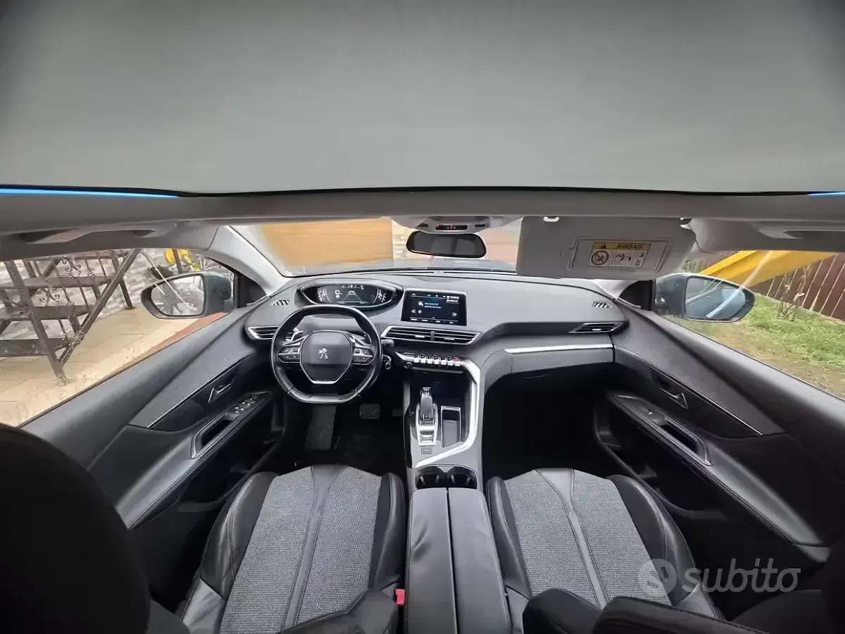Usata Peugeot 5008 120 CV (88 kW) 2017 Station wagon