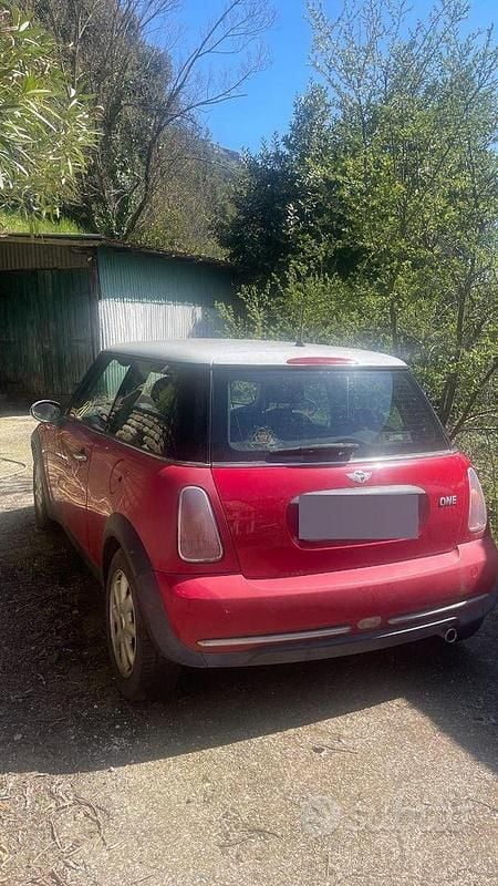 Occasion Mini ONE 90 ch (66 kW) 2003 Rouge Citadine