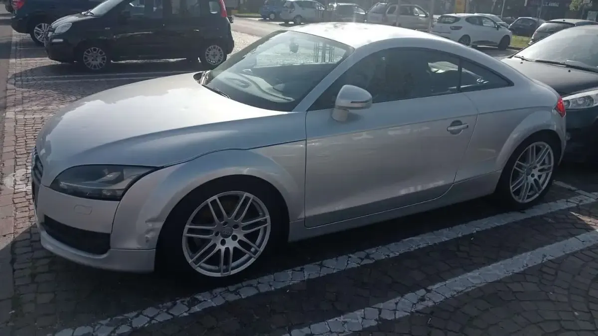 Usata Audi TT Ambiente 200 CV (147 kW) 2006 Coupé