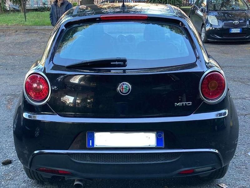 Usata Alfa Romeo MiTo Distinctive 79 CV (58 kW) 2017 Nero Utilitaria