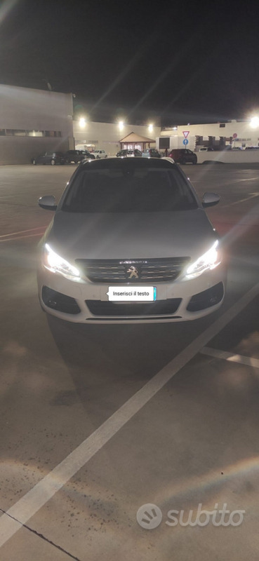 Usato 2018 Peugeot 308 1.6 Diesel 120 CV (12.500 €)