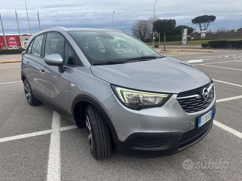 Usata Opel Crossland X Ultimate 102 CV (75 kW) 2019 Grigio SUV