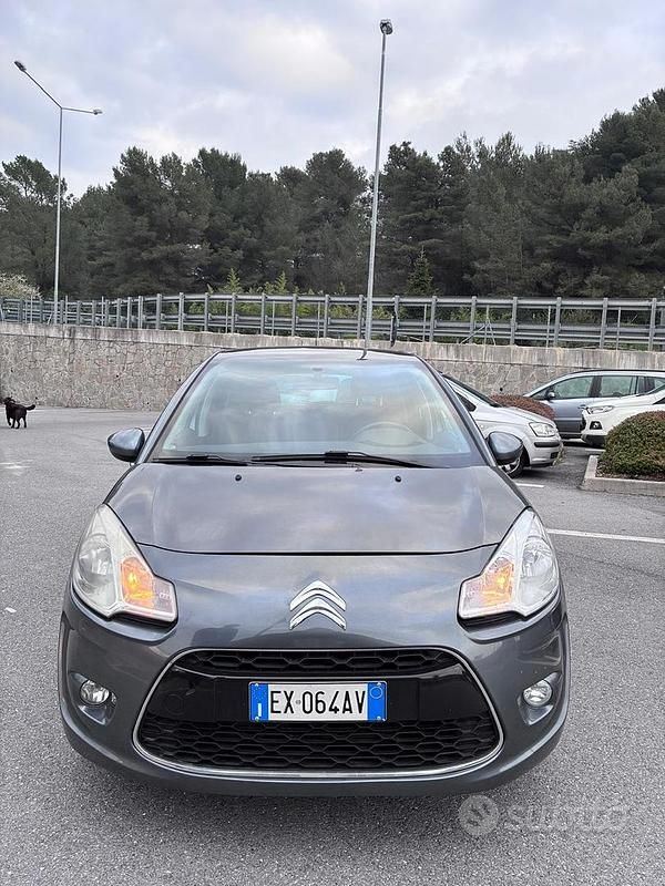 Usata Citroën C3 Exclusive 95 CV (69 kW) 2011 Grigio Berlina