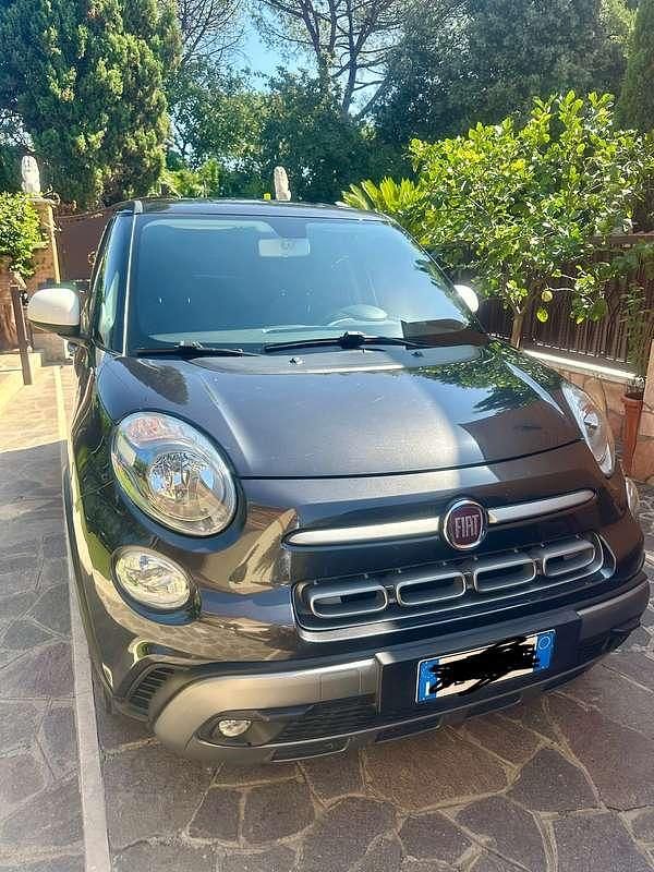 Grigio Usata 2021 Fiat 500L Connect Monovolume | 14.000 € (Buon prezzo) - Immagine 1/4