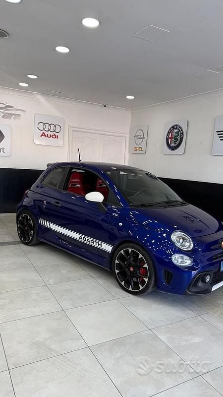 Usata Abarth 595 Competizione 180 CV (132 kW) 2018 Blu Berlina