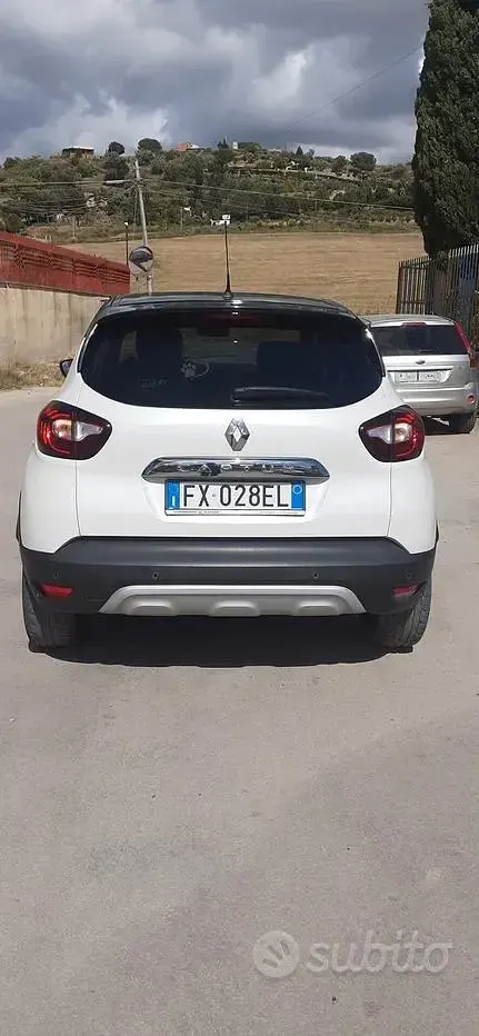 Usata Renault Captur 90 CV (66 kW) 2019 Bianco SUV