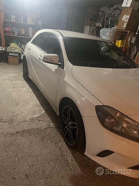 Usata Mercedes A200 136 CV (100 kW) 2017 Bianco Berlina