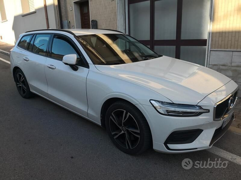 Usata Volvo V60 197 CV (144 kW) 2021 Station wagon