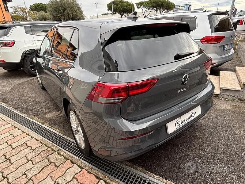 Usata VW Golf VII Life 150 CV (110 kW) 2020 Grigio Berlina