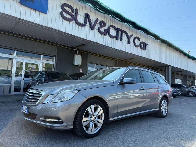 Grigio Usata 2012 Mercedes E220 Station wagon | 7900 € (Ottimo prezzo) - Immagine 1/4