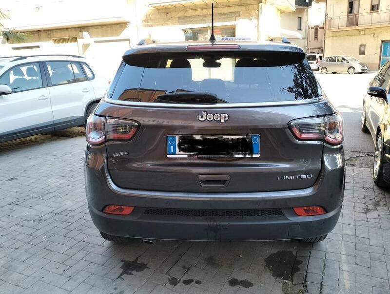 Usata Jeep Compass Limited 120 CV (88 kW) 2019 Marrone SUV