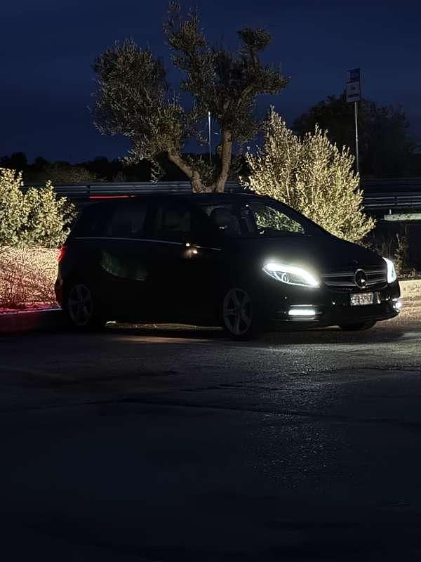 Usata Mercedes B180 Edition 109 CV (80 kW) 2014 Monovolume