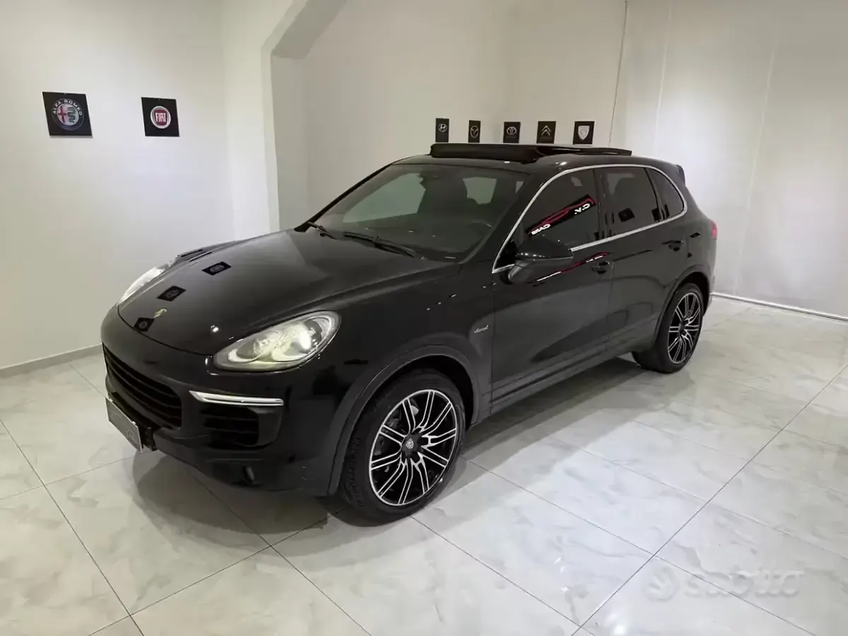 Usata Porsche Cayenne 262 CV (192 kW) 2017 Nero SUV