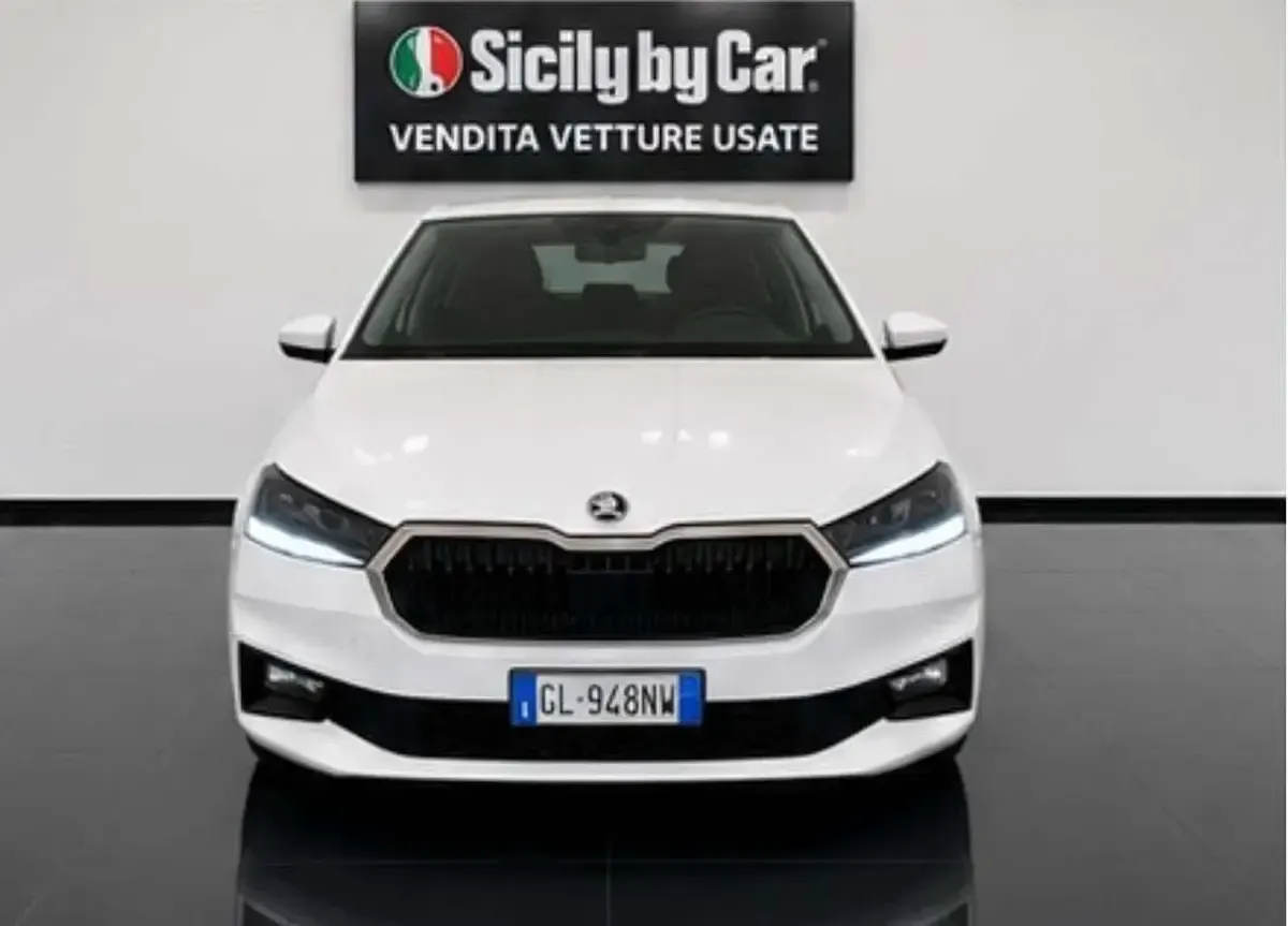 Usata Skoda Fabia Ambition 80 CV (58 kW) 2022 Bianco Utilitaria