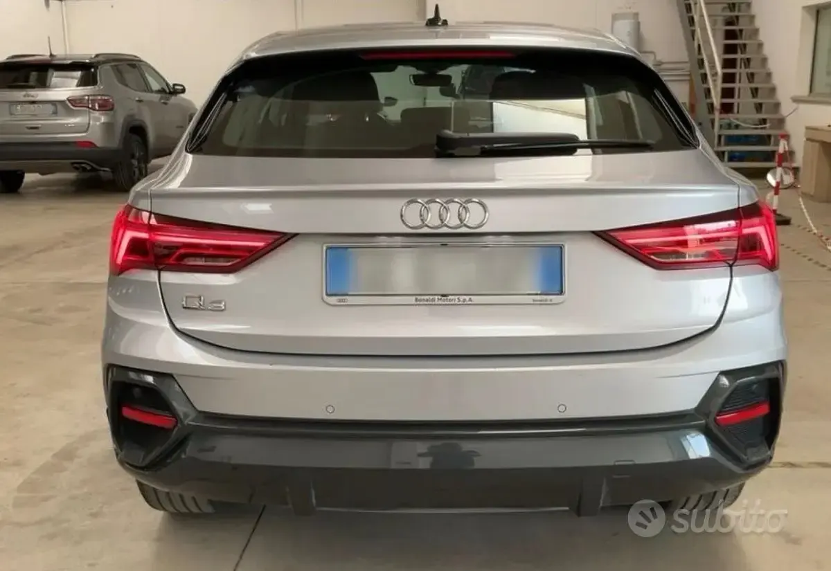 Usata Audi Q3 Sportback 150 CV (110 kW) 2021 Grigio SUV