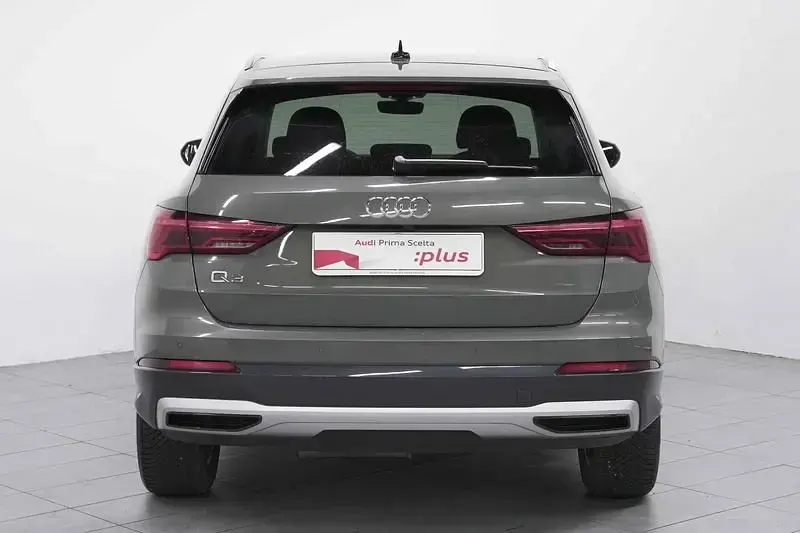 Usata Audi Q3 Ambiente 150 CV (110 kW) 2025 Grigio SUV