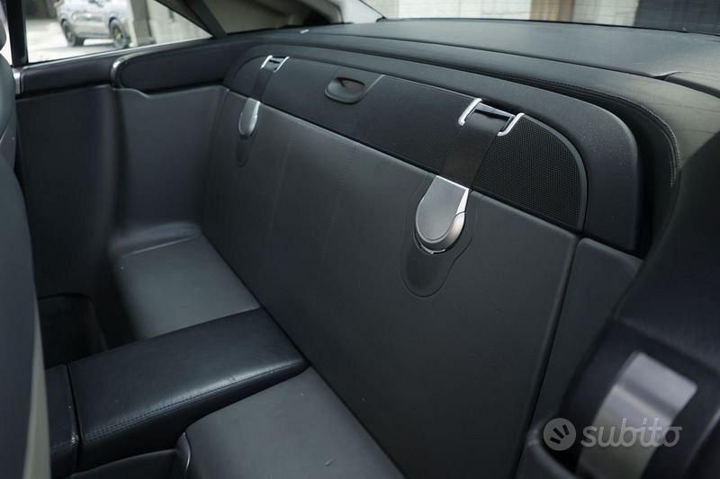 Usata Mercedes SL500 306 CV (225 kW) 2002 Argento Cabrio