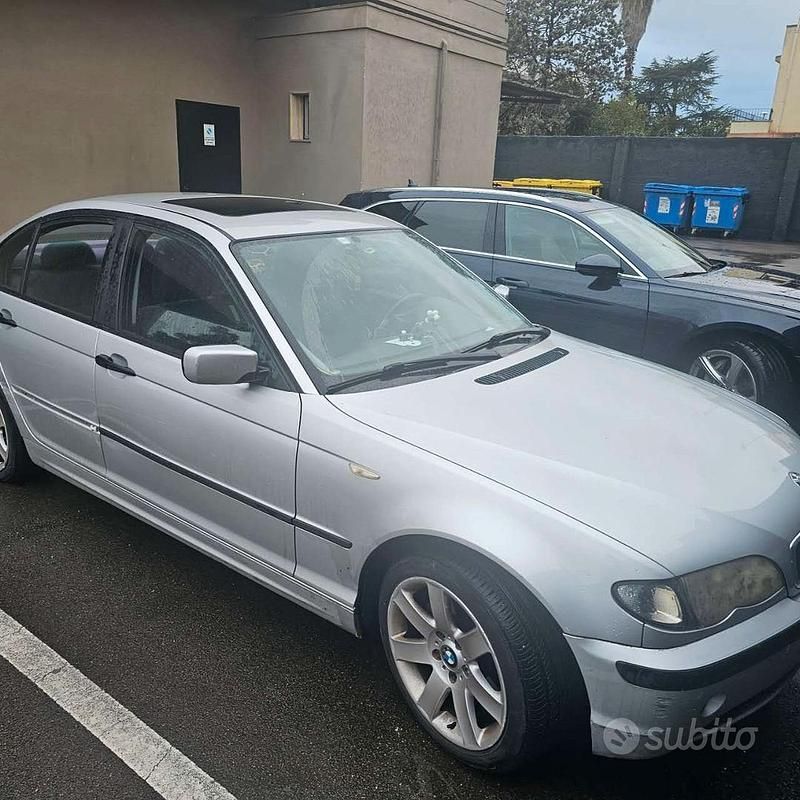 Usata BMW 318 2004 Grigio Berlina