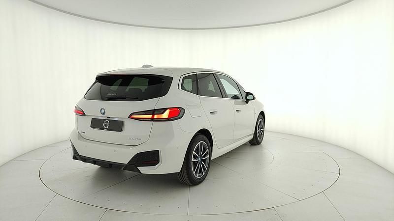 Usata BMW 225 Active Tourer Comfort Edition 136 CV (100 kW) 2024 Monovolume