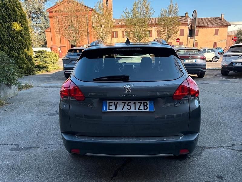 Usata Peugeot 2008 Allure 92 CV (67 kW) 2014 Grigio SUV