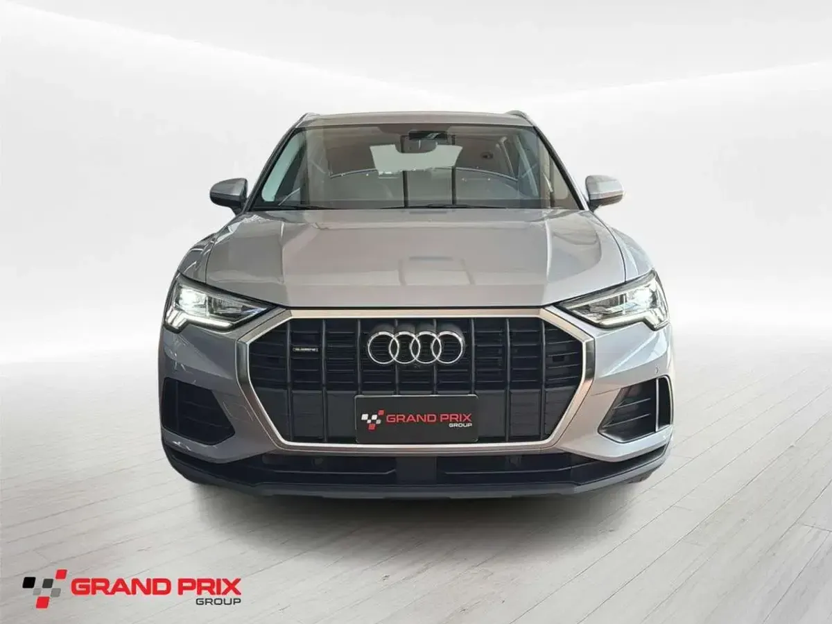 Usata Audi Q3 Business 150 CV (110 kW) 2024 Grigio SUV