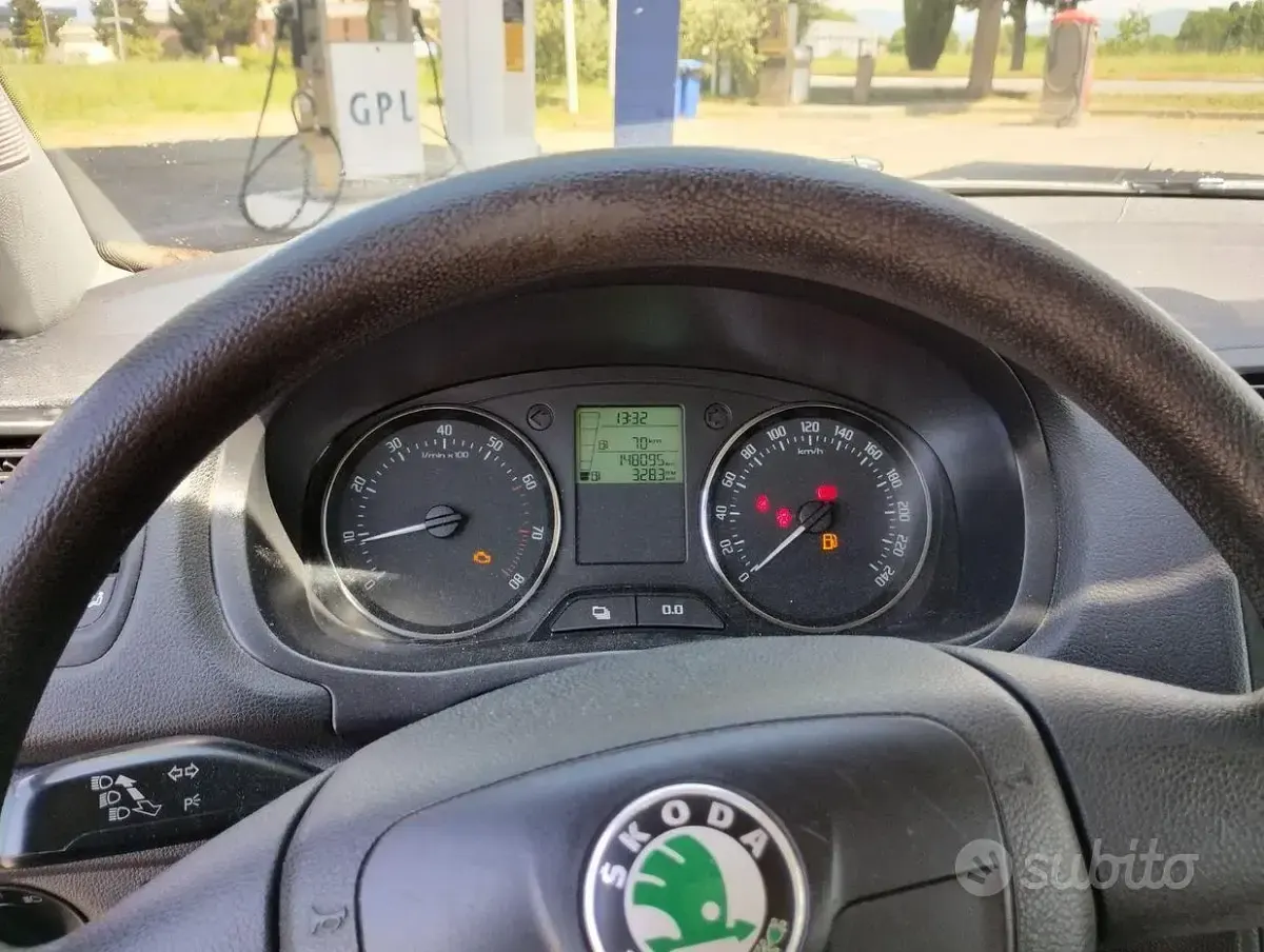 Usata Skoda Fabia 69 CV (50 kW) 2012 Berlina