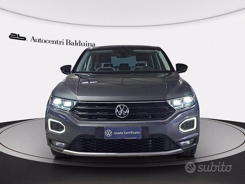 Usata VW T-Roc Sport 150 CV (110 kW) 2021 Grigio indyum/tetto nero SUV