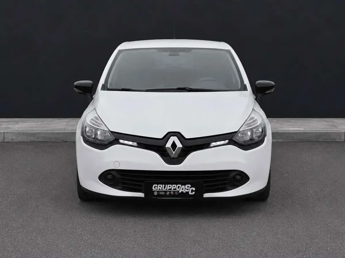 Usata Renault Clio IV 65 CV (47 kW) 2014 Bianco Berlina