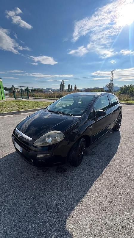 Usata Fiat Punto 2011 Nero Utilitaria