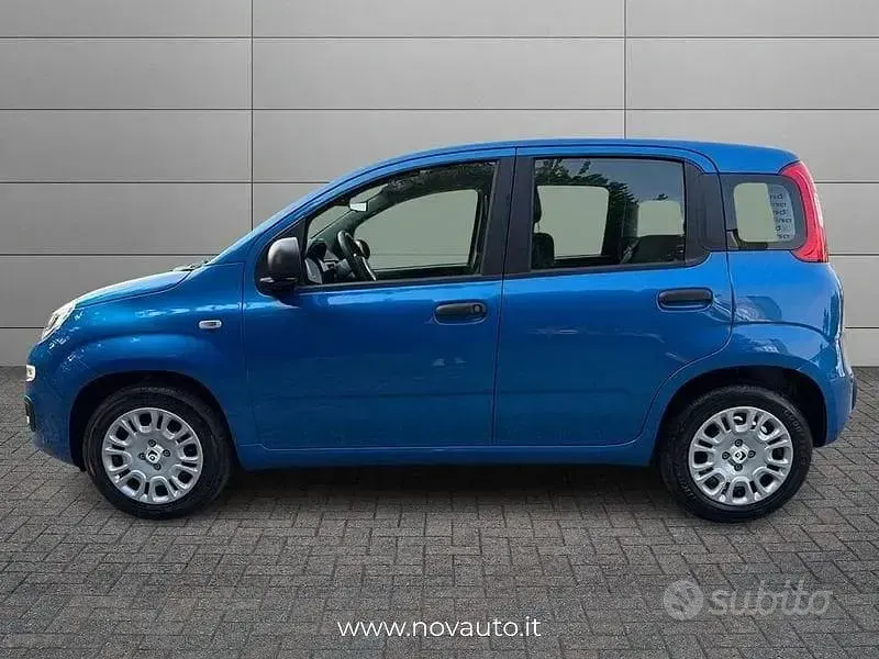 Nuova Fiat Panda Pop 65 CV (47 kW) 2025 Bluazzurro Utilitaria