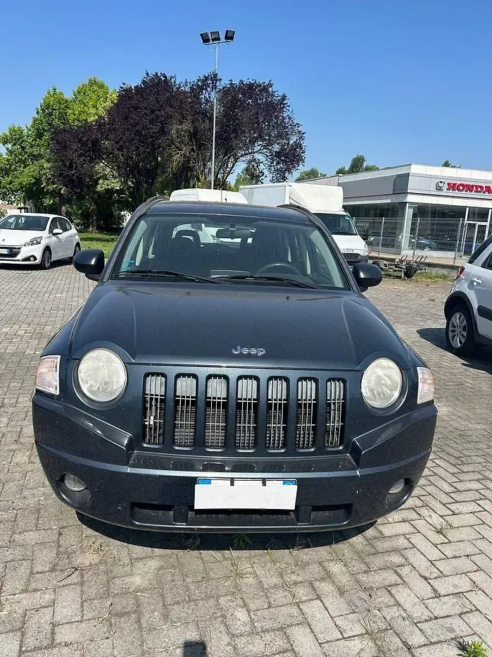 Usata Jeep Compass 140 CV (102 kW) 2010 SUV