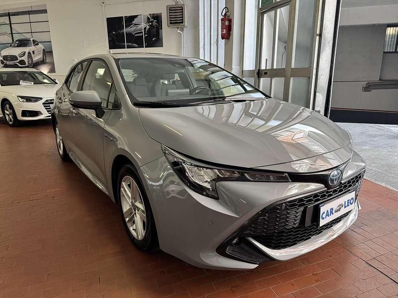 Usata Toyota Corolla Business Edition 98 CV (72 kW) 2021 Grigio Berlina