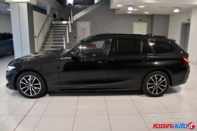 Usata BMW 320e Comfort Edition 190 CV (139 kW) 2023 Nero Station wagon
