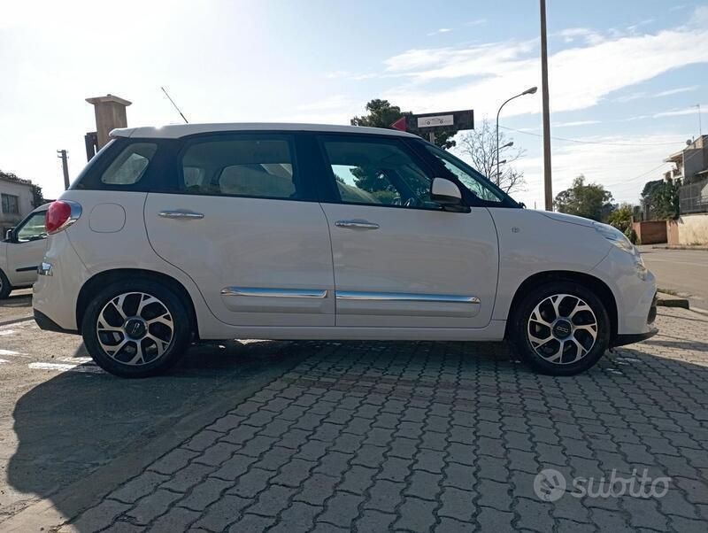 Occasion Fiat 500L Business 95 ch (69 kW) 2017 Blanc Monospace