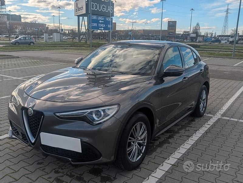 Usata Alfa Romeo Stelvio Business 160 CV (117 kW) 2019 SUV
