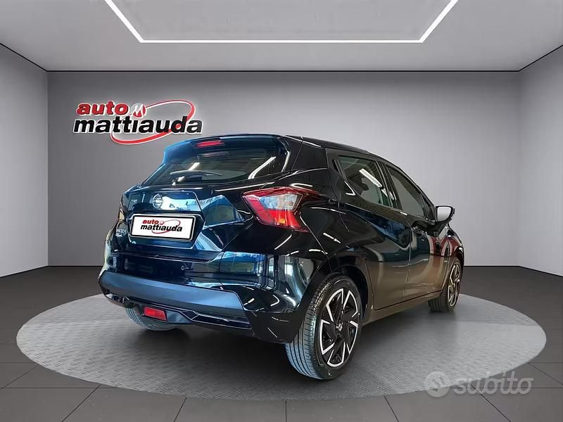 Usata Nissan Micra Acenta 92 CV (67 kW) 2023 Nero Utilitaria