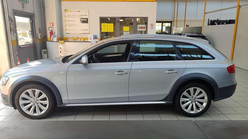 Usata Audi A4 Allroad 190 CV (139 kW) 2015 Argento Station wagon