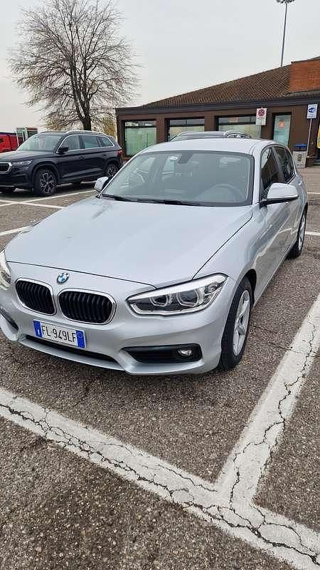 Usata BMW 118 Advantage 150 CV (110 kW) 2017 Utilitaria